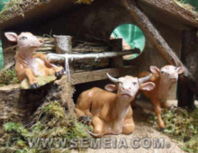 Famiglia di bovini per presepe cm 12 