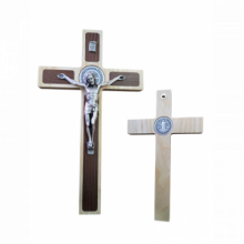 CR FR/148 CROCE SAN BENEDETTO IN LEGNO BICOLORE  cm 13,5x23,5 CIRCA